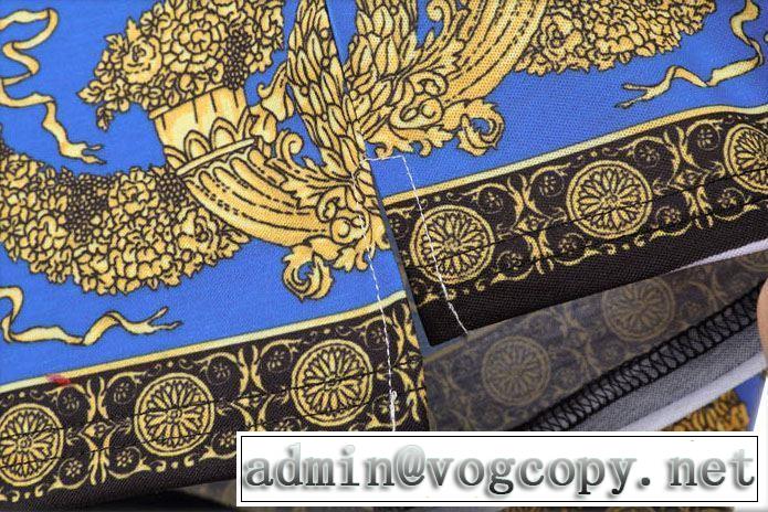2019年春夏シーズンの人気 ヴェルサーチ 今流行りの最新コレクション VERSACE Tシャツ/半袖
