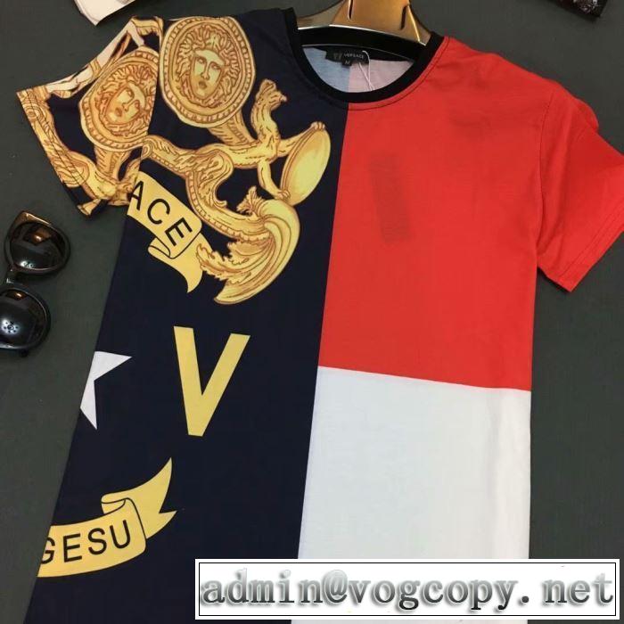 手持ち在庫あり海外セレブ愛用 ヴェルサーチ 最新で完売確実 VERSACE Tシャツ/半袖 2019限定 男性に人気