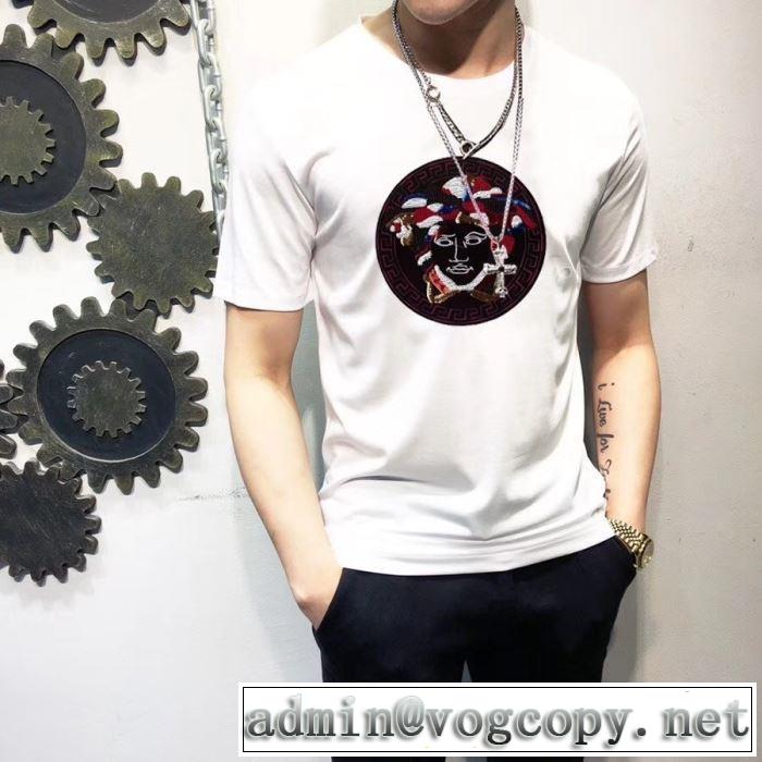 クールな印象を引き立てヴェルサーチ VERSACE  2色可選  Tシャツ/半袖 2019春夏人気トレンドアイテム