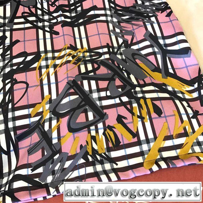 2019年の夏のマスト 高級感が好評です 海外セレブは大人気 バーバリー BURBERRY ワンピース 2色可選