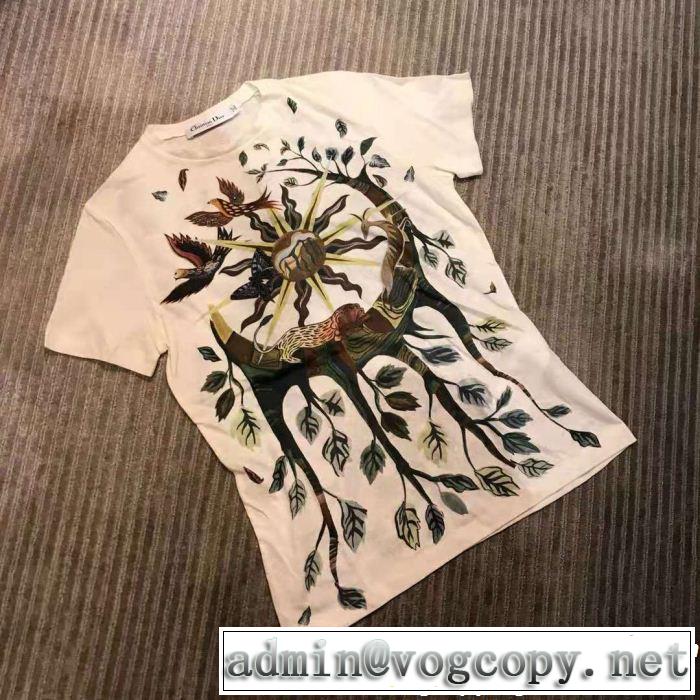 DIOR ディオール 半袖Tシャツ2019年春夏シーズンの人気 グッと大人っぽい印象に