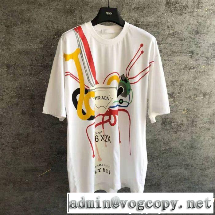 PRADA プラダ 半袖Tシャツ 大人カジュアル夏ファッション2019 夏気分UP最新コレクション