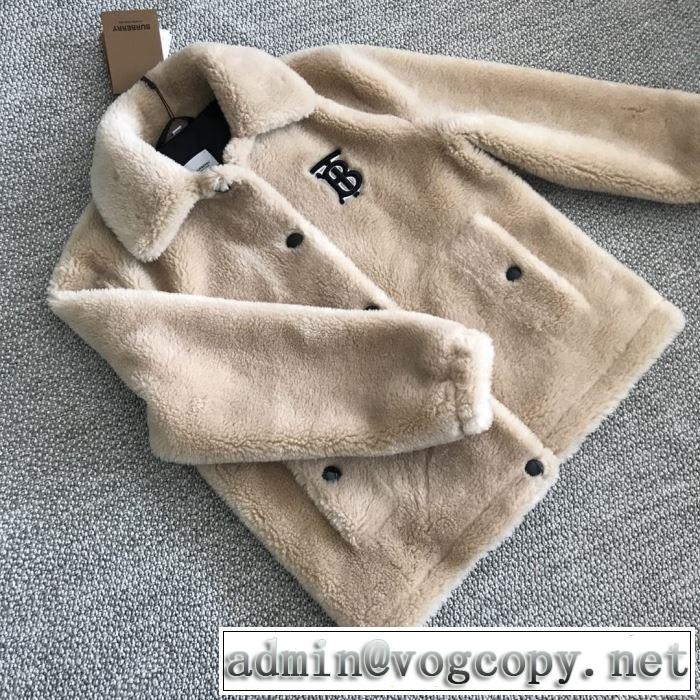 ハーフコート さわやかに新品おすすめ バーバリー 2019秋冬トレンドアイテム BURBERRY 今年注目な新品セール
