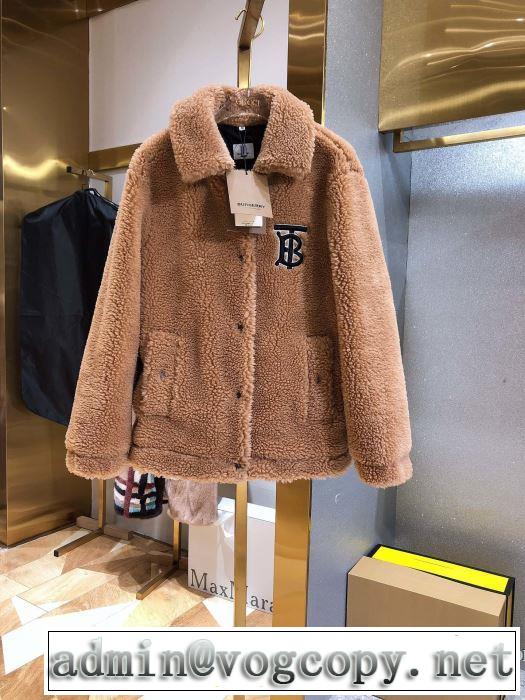 ハーフコート 今年注目すべき秋冬ファッション バーバリー ヒットする秋冬コレクション BURBERRY 2019トレンドアイテム激安