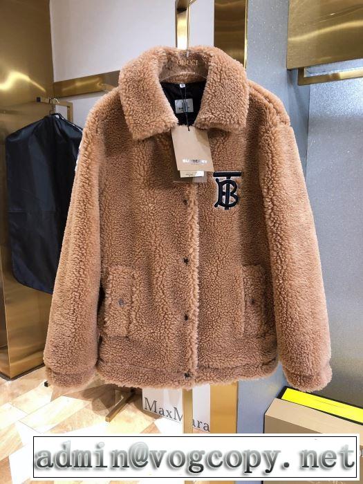 ハーフコート 今年注目すべき秋冬ファッション バーバリー ヒットする秋冬コレクション BURBERRY 2019トレンドアイテム激安