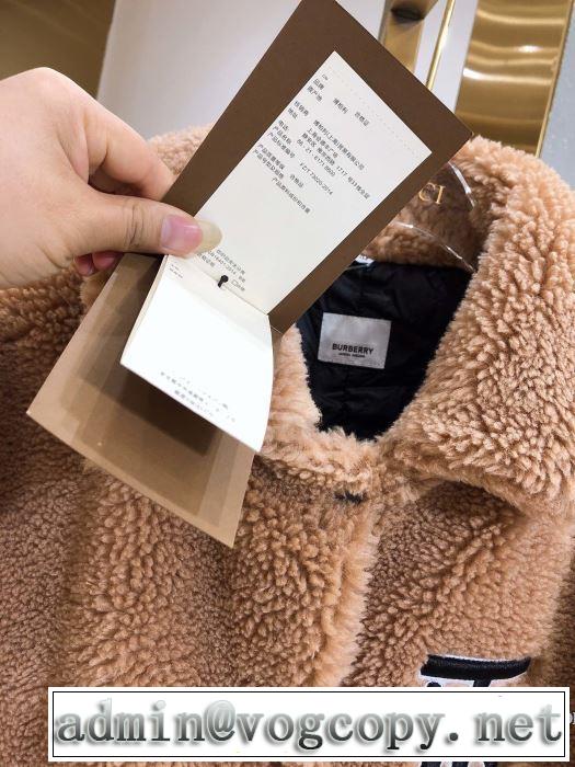 ハーフコート 今年注目すべき秋冬ファッション バーバリー ヒットする秋冬コレクション BURBERRY 2019トレンドアイテム激安