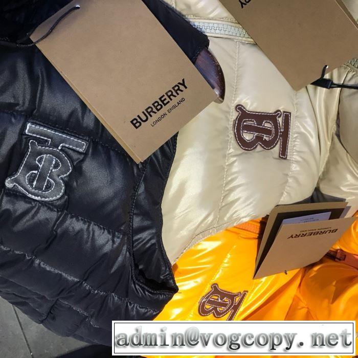 バーバリー BURBERRY 最新トレンドコーデおすすめ 2019-2020秋冬のファッション ダウンジャケット 今季トレンド新作はこれ 3色可選