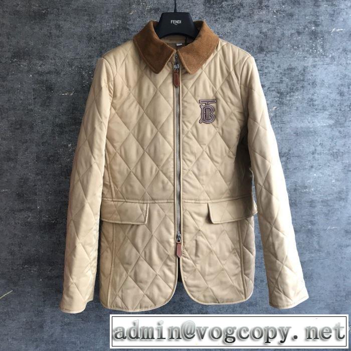 ダウンジャケット 秋冬に大注目のカラー バーバリー 速報！2019年秋ファッショントレンド BURBERRY カジュアルコーデオシャレ