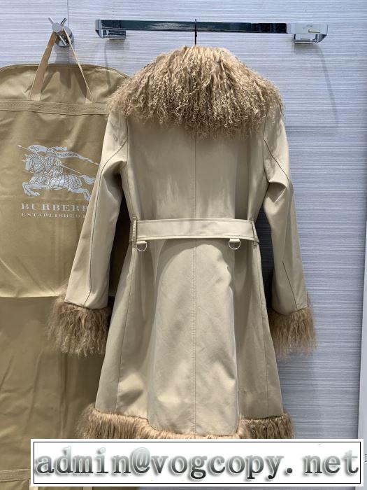 パーカー  秋冬にお世話になる定番  バーバリー 優しいのに存在感 BURBERRY 【最新】2019年秋冬のトレンド速報