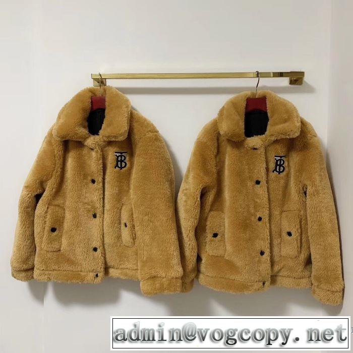 2019-20秋冬トレンドファッション バーバリー BURBERRY 最新秋冬トレンドをチェック ハーフコート 秋冬流行りファション