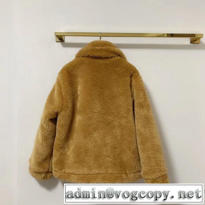 2019-20秋冬トレンドファッション バーバリー BURBERRY 最新秋冬トレンドをチェック ハーフコート 秋冬流行りファション