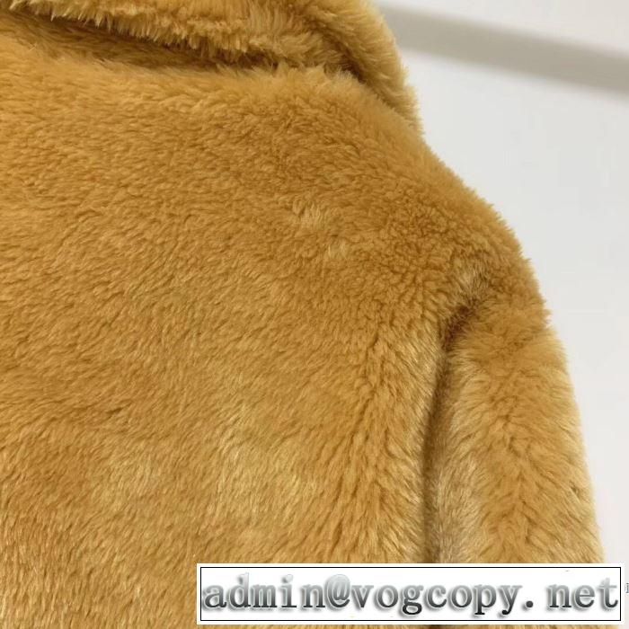 2019-20秋冬トレンドファッション バーバリー BURBERRY 最新秋冬トレンドをチェック ハーフコート 秋冬流行りファション