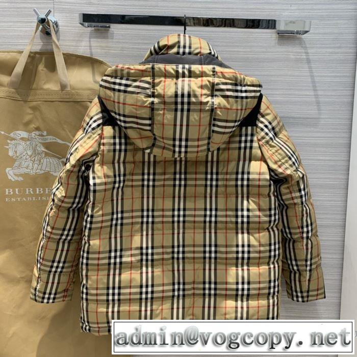 秋にこれがはやりそう バーバリー BURBERRY 注目の秋ファッション一番 ハーフコート 2019秋冬トレンド押さえておきたい
