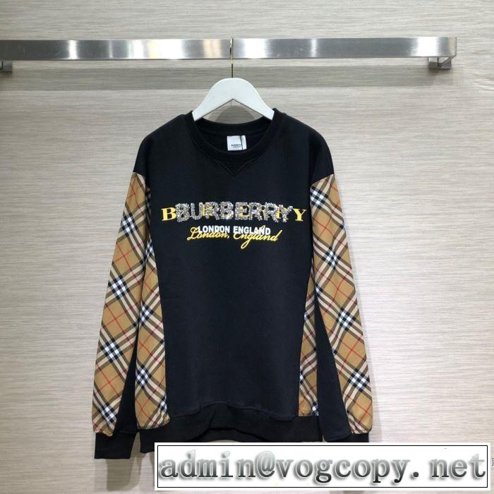 秋服コーデ2019年版 バーバリー BURBERRY 大胆なチェックの人気トレンド プルオーバーパーカー 2色可選 秋にはやる最新作を先取り