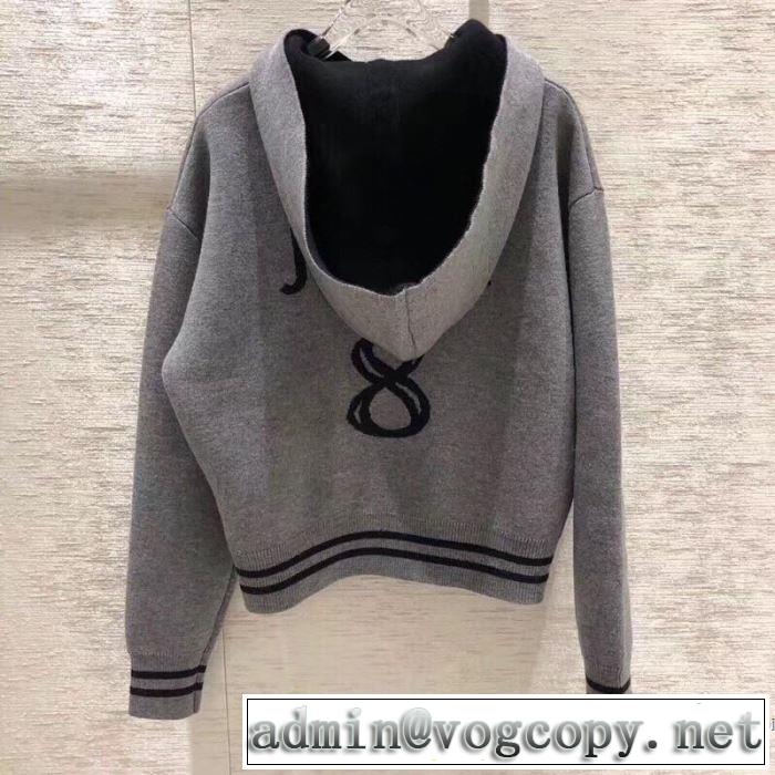 2019-20秋冬トレンドファッション ディオール DIOR 最新秋冬トレンドをチェック  パーカー 秋冬流行りファション
