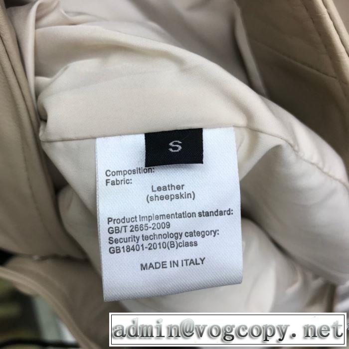今年の流行りファション ディオール DIOR 絶対おさえるべきカラーと最新  ダスター コート 最新秋冬トレンドをチェック！2019-20秋冬