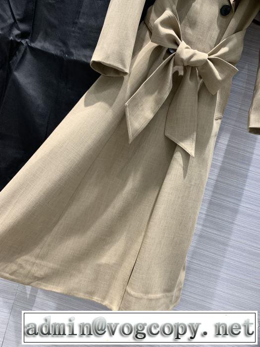 ダスター コートやっぱり優しい色  ディオール 【2019秋冬トレンド】押さえておきたい DIOR  サイズのよさを感じる新作
