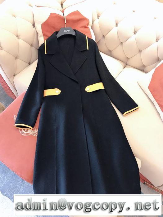 スカート 秋冬から人気継続中  ディオール 最速2019秋冬トレンドブランド DIOR  シンプルに着こなしたい