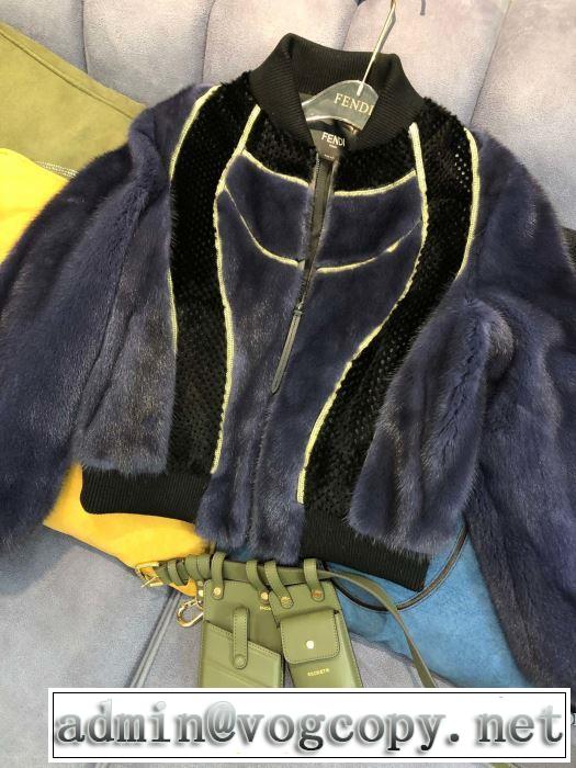 FENDI　秋冬コーデと相性がいい　フェンディ ハーフコートおしゃれなファッションコーデ　2019トレンド秋冬おすすめ安い