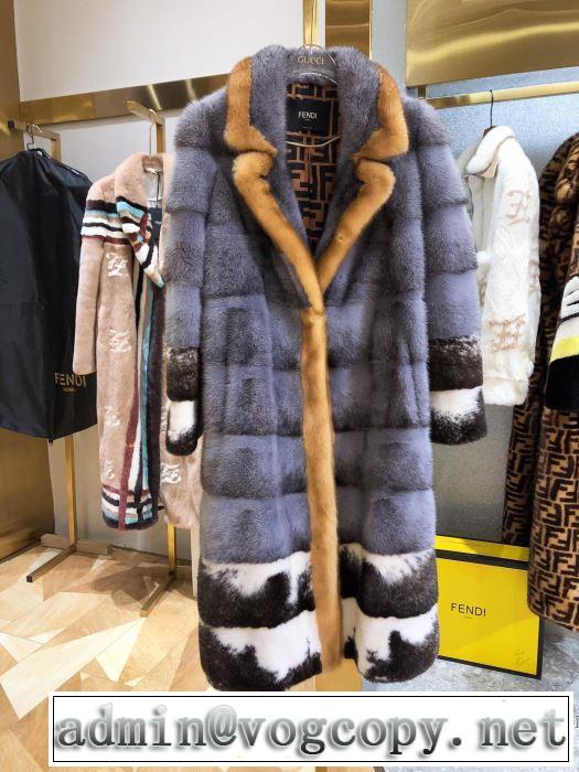コート　おしゃれでおすすめ今季トレンド　フェンディ 今季トレンドをうまく取り　FENDI　2019トレンドファッション新品　