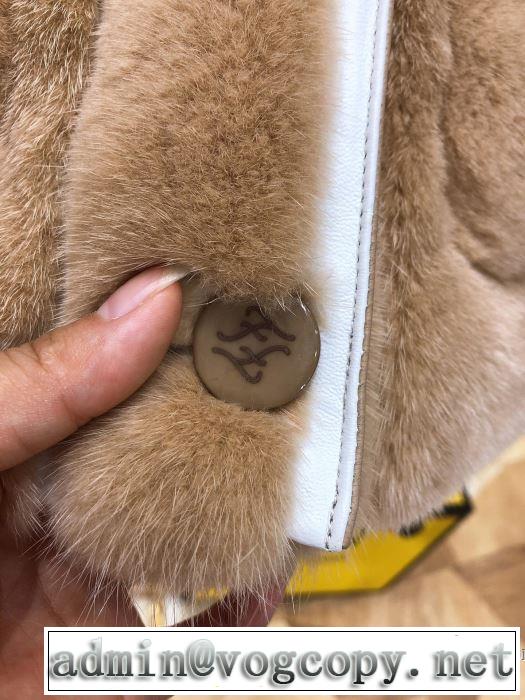 オシャレスタイルが今年流　フェンディ FENDI　2019-20秋冬取り入れやすい　ハーフコート　支持率が高い秋冬最新作