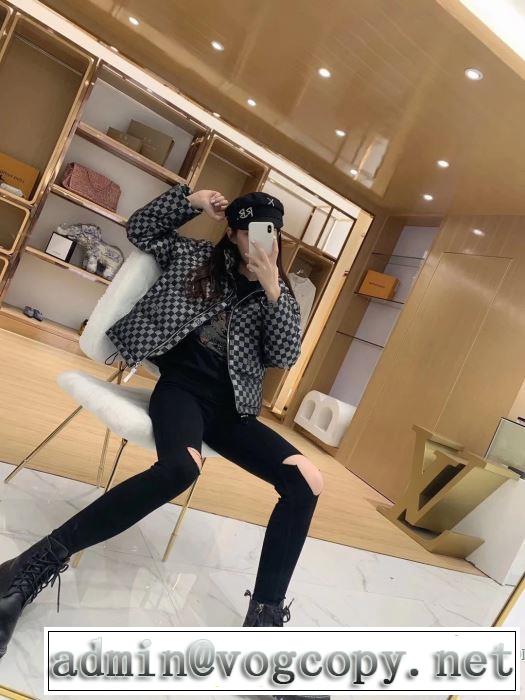 ルイ ヴィトン 最新秋冬トレンドをチェック！2019-20秋冬　LOUIS VUITTON　絶対おさえるべきカラーと最新　ダウンジャケット