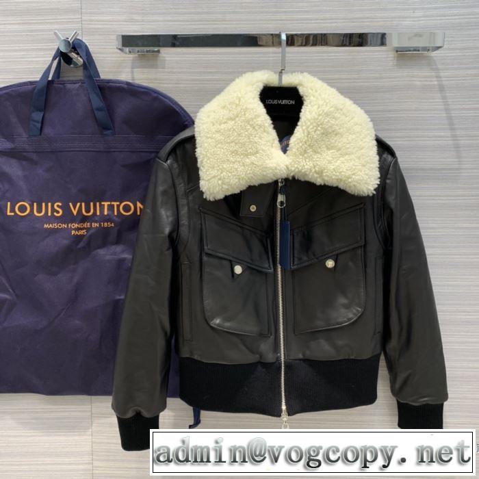おしゃれに秋を迎えるために　ルイ ヴィトン LOUIS VUITTON　人気ブランドの秋冬新色　トップス　2019トレンドカラー秋冬セール