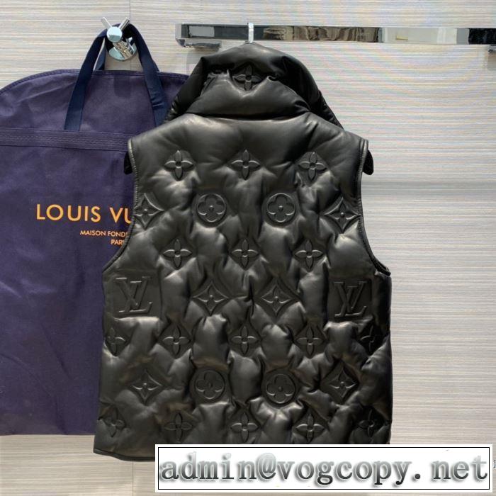 とにかく完璧ブランド新作　ルイ ヴィトン LOUIS VUITTON　秋服コーデ2019年版　トップス　大胆なチェックの人気トレンド