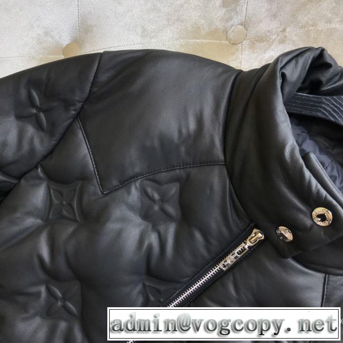 秋冬とれんど新品目立ち　ルイ ヴィトン 2019秋冬最重要アイテム　LOUIS VUITTON　ハーフコート　ファッション上級者向け