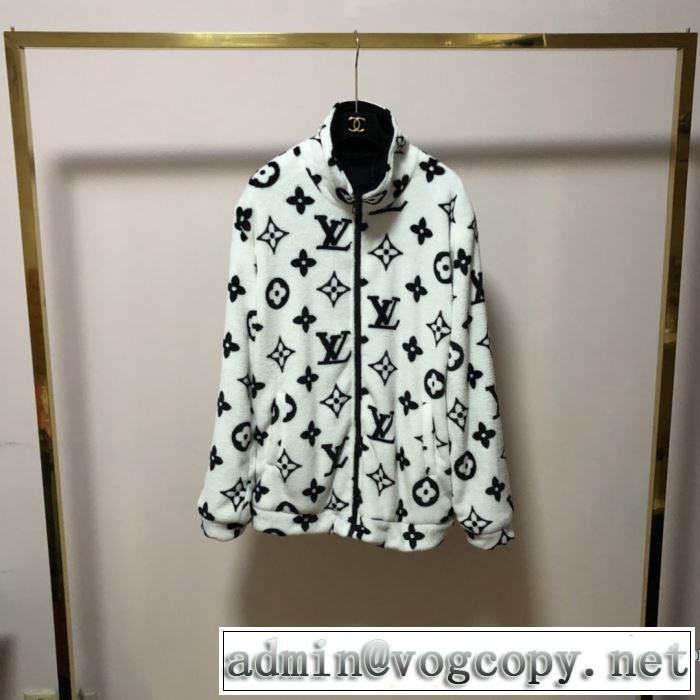 ルイ ヴィトン 秋冬ファッションコーディネート　LOUIS VUITTON　最重要！2019秋冬トレンド　ハーフコート　人気ファッション雑誌でも掲載