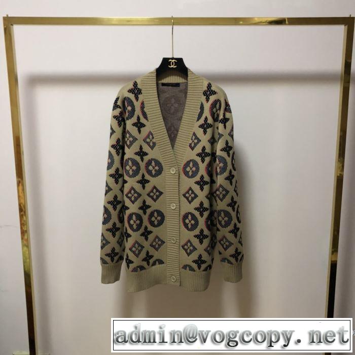ルイ ヴィトン今季トレンド新作はこれ　 LOUIS VUITTON　秋冬に大注目のカラー　ニットコート　速報！2019年秋ファッショントレンド