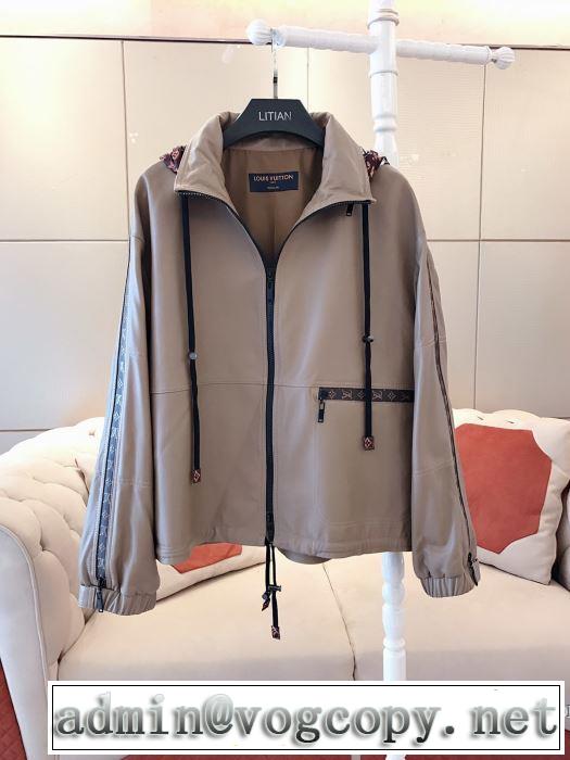 おしゃれなファッションコーデ　ルイ ヴィトン LOUIS VUITTON　【最新】2019年秋冬のトレンド速報　フード付きコート