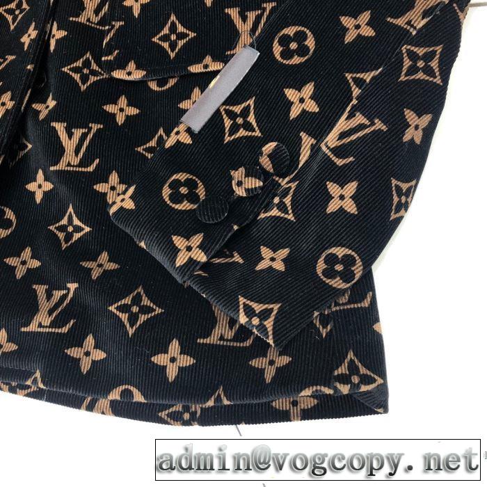 ハーフコート　気になる2019年秋のファッション　ルイ ヴィトン活躍するトレンドアイテム　 LOUIS VUITTON　