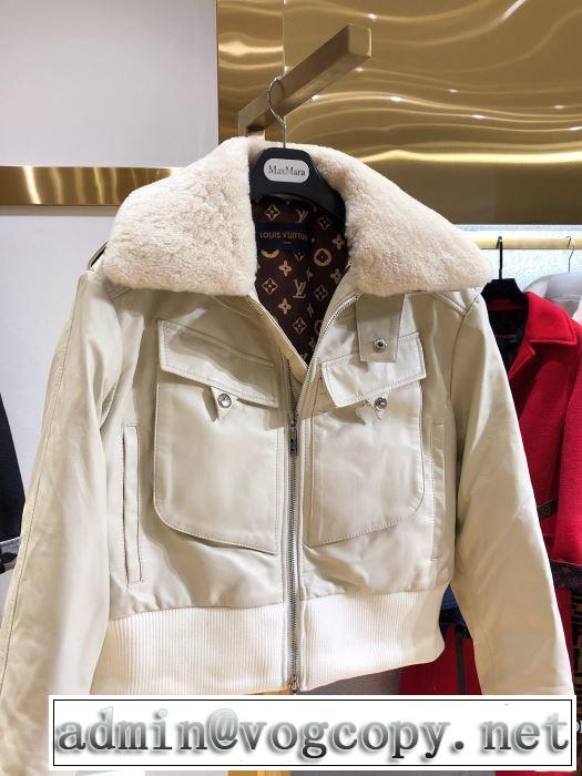 おしゃれでおすすめ今季トレンド　ルイ ヴィトン LOUIS VUITTON　今季トレンドをうまく取り　ハーフコート　2019トレンドファッション新品