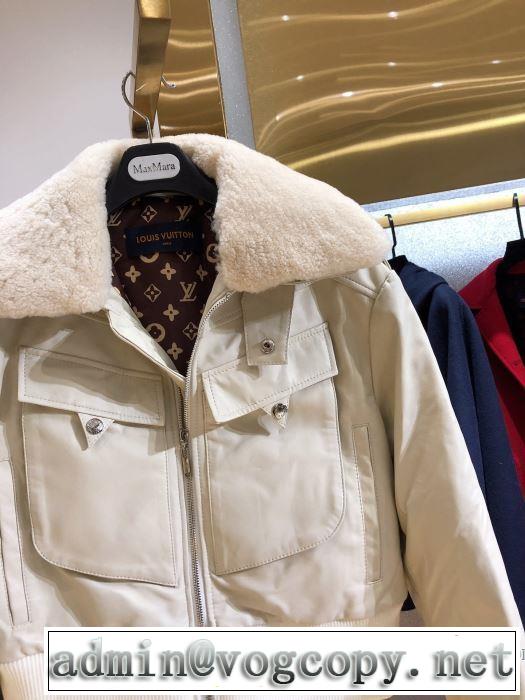 おしゃれでおすすめ今季トレンド　ルイ ヴィトン LOUIS VUITTON　今季トレンドをうまく取り　ハーフコート　2019トレンドファッション新品