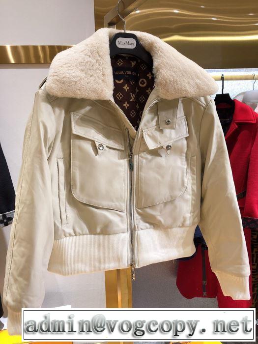 おしゃれでおすすめ今季トレンド　ルイ ヴィトン LOUIS VUITTON　今季トレンドをうまく取り　ハーフコート　2019トレンドファッション新品