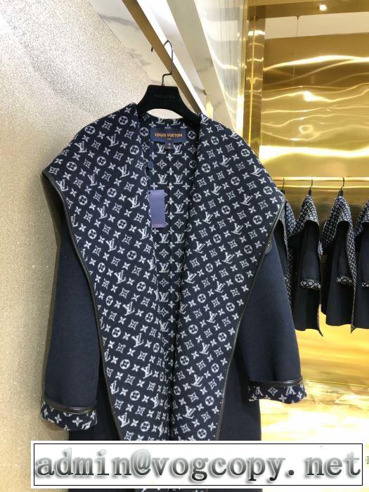 【2019秋冬トレンド】押さえておきたい　ルイ ヴィトン LOUIS VUITTON　サイズのよさを感じる新作　フード付きコート　秋にこれがはやりそう