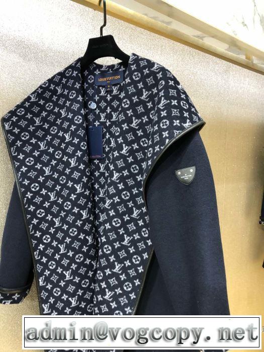 【2019秋冬トレンド】押さえておきたい　ルイ ヴィトン LOUIS VUITTON　サイズのよさを感じる新作　フード付きコート　秋にこれがはやりそう