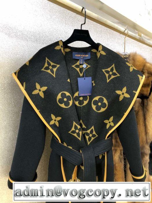フード付きコート　注目の秋ファッション一番　ルイ ヴィトン　2019秋冬トレンド押さえておきたい　 LOUIS VUITTON