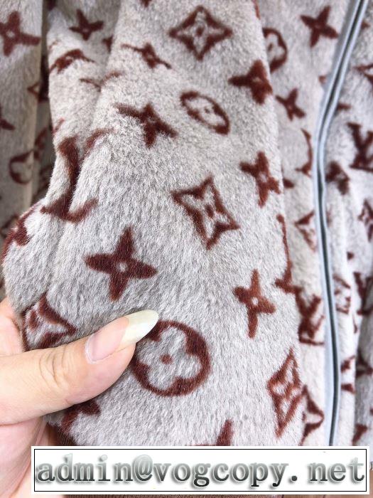 2019秋冬トレンドデザイン　ルイ ヴィトン LOUIS VUITTON　今年注目すべき秋冬ファッション　ハーフコート