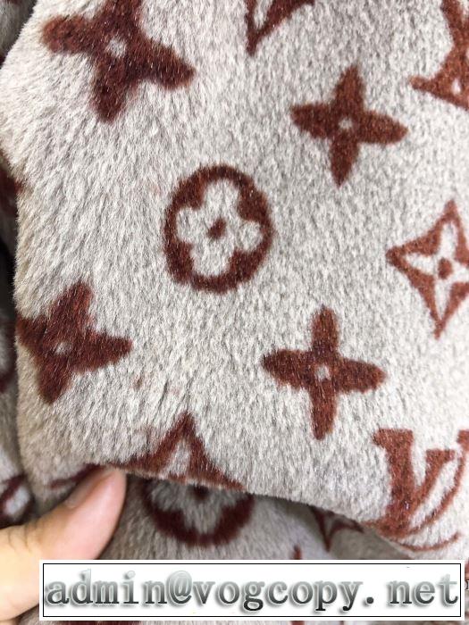 2019秋冬トレンドデザイン　ルイ ヴィトン LOUIS VUITTON　今年注目すべき秋冬ファッション　ハーフコート