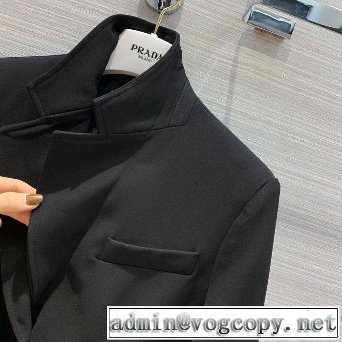 ハーフコート　秋にはやる最新作を先取り　プラダ 2019秋冬トレンドアイテム　PRADA さわやかに新品おすすめ　