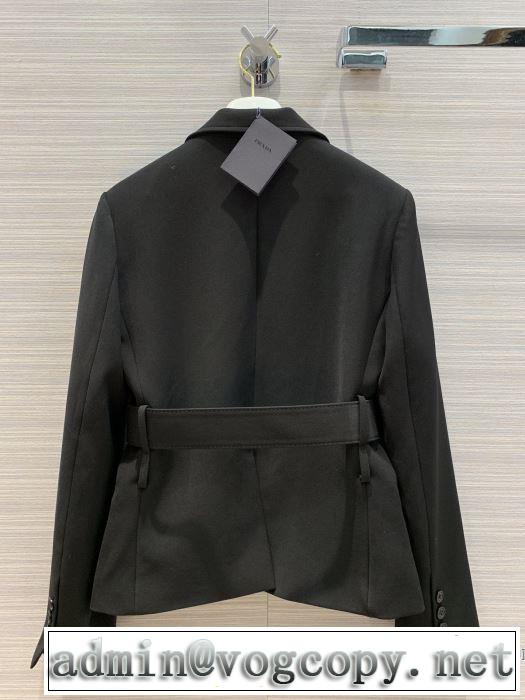 ハーフコート　秋にはやる最新作を先取り　プラダ 2019秋冬トレンドアイテム　PRADA さわやかに新品おすすめ　