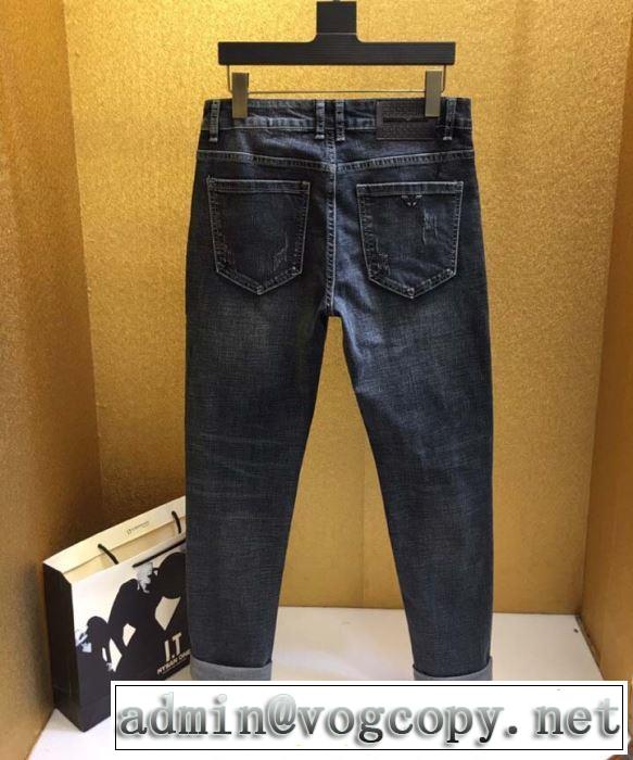 オシャレ上級者に  アルマーニ ARMANI  バーバリーコピー  2019年夏の一押しファッションアイテム