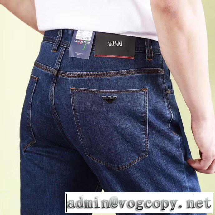 優雅で都会的な装いに仕上げ アルマーニ 2019年春夏シーズンの人気 ARMANI  デニムパンツ