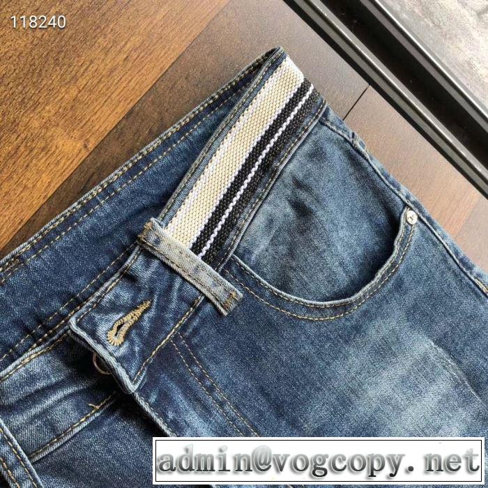 上品なリラックス感 アルマーニ2019春夏は人気定番  ARMANI デニムパンツ オシャレ印象で人気の高い