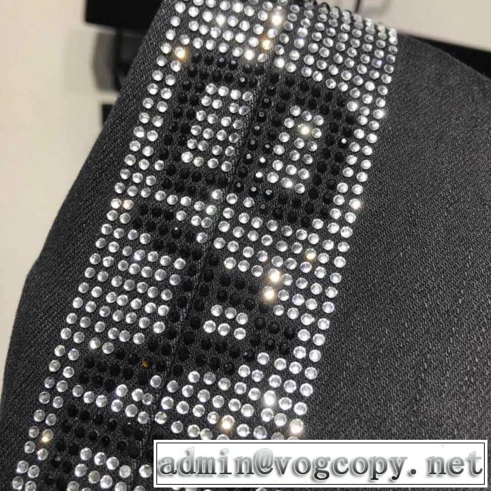バレンシアガ BALENCIAGA デニムパンツ 2019春夏は人気定番 ブランドの話題の新作も！