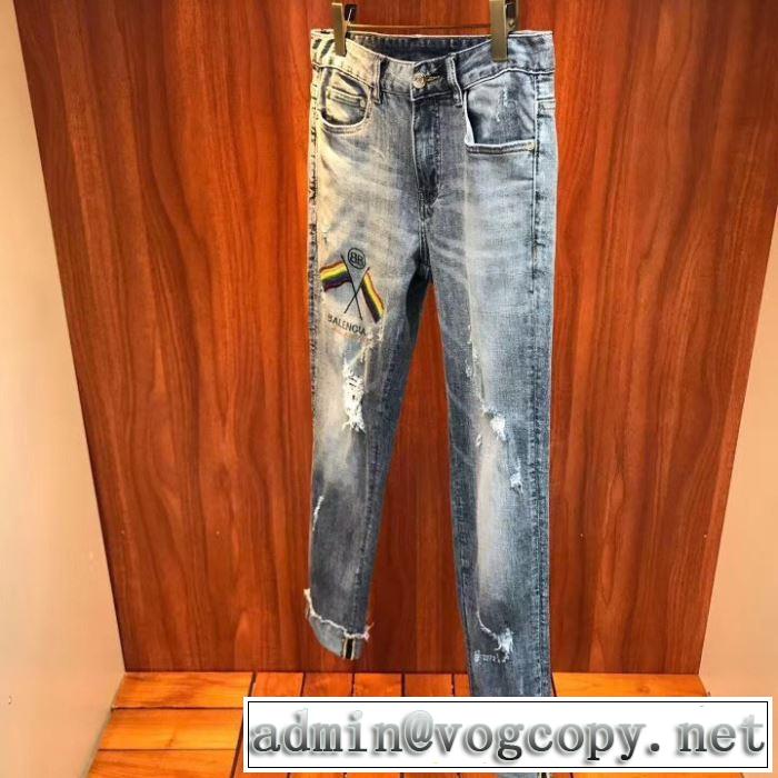BALENCIAGA  さわやか夏スタイル新品 チノパン 2019年春夏シーズンの人気 バレンシアガ