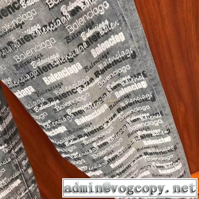 2019年春夏シーズンの人気 バレンシアガ すっきりした印象に BALENCIAGA  チノパン 着回し力も抜群です！