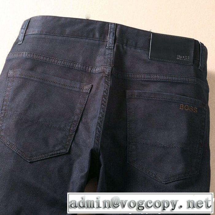 テーパードデニムパンツ ヒューゴボス HUGO BOSS 2019年春夏流行ファッション 派手すぎず